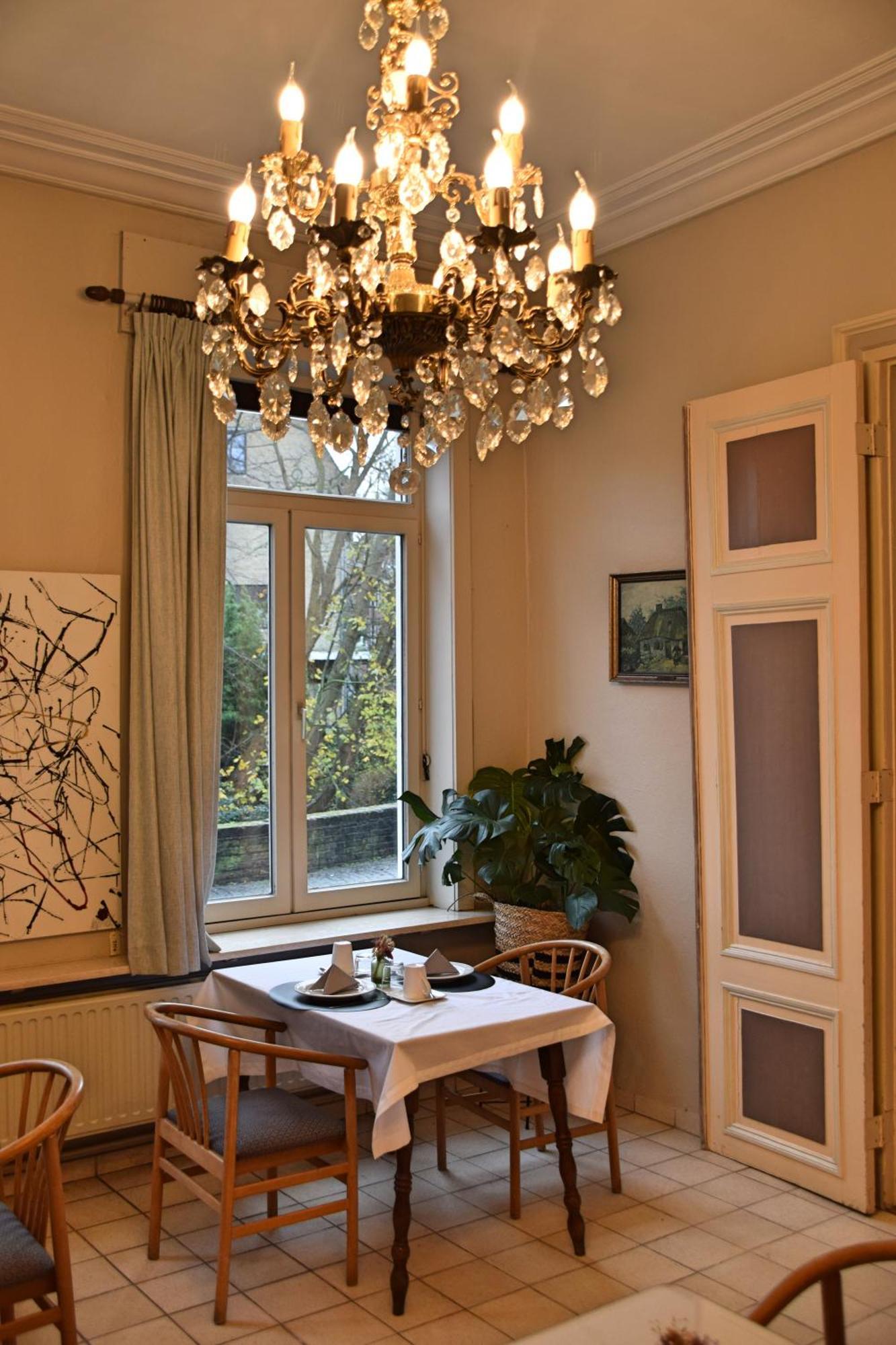 Hotel Entree - Canal View Brugge Bagian luar foto